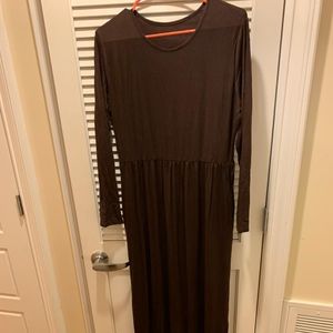 Casual brown dress